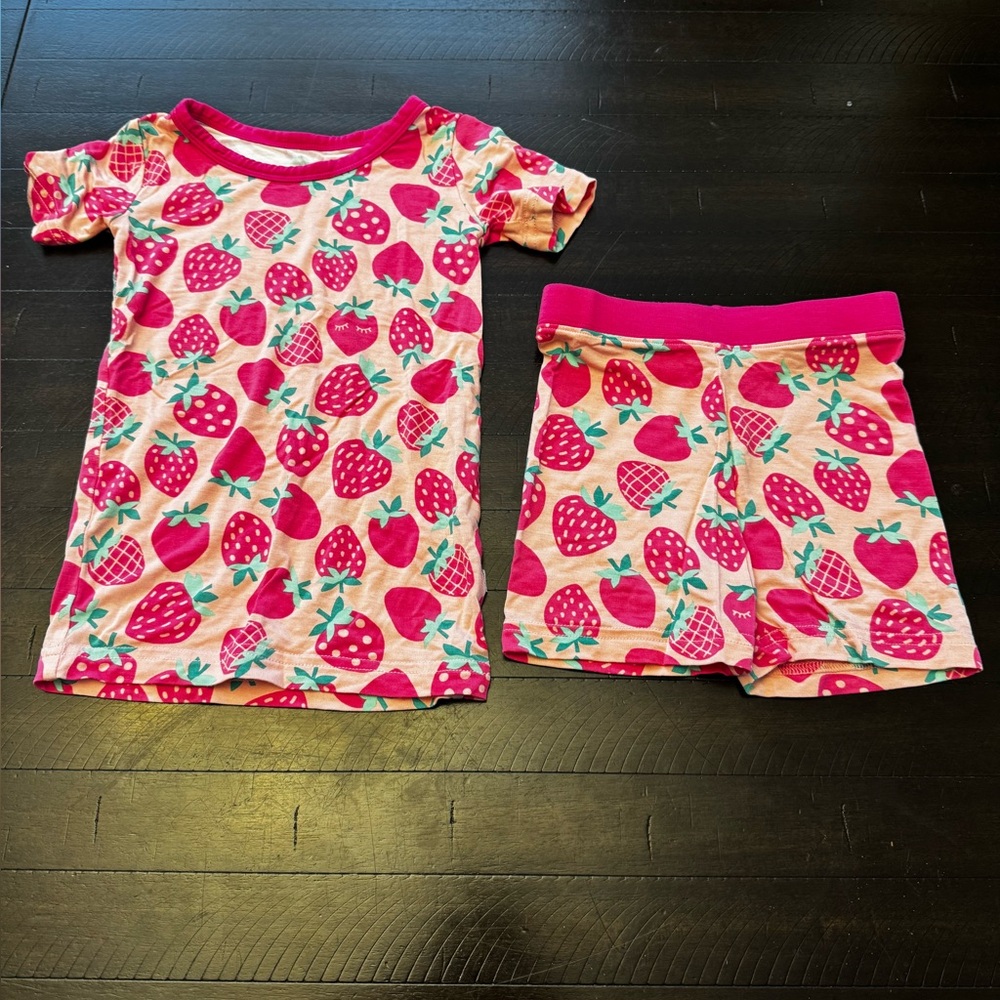 Little Sleepies Sweet Strawberries SS & Shorts Set 18-24 months